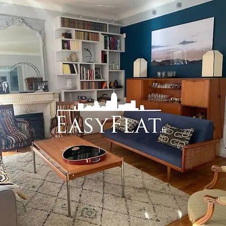 Elegant 4 Bedroom Located In 17, By Easyflat Appartamento Parigi